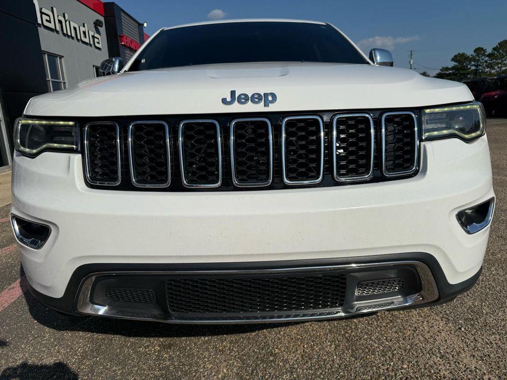 used 2017 Jeep Grand Cherokee car, priced at $10,900