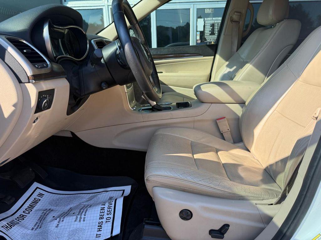 used 2017 Jeep Grand Cherokee car, priced at $10,900