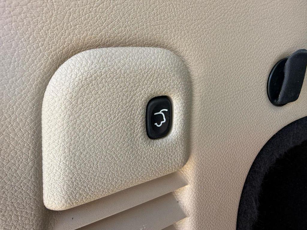 used 2017 Jeep Grand Cherokee car, priced at $10,900