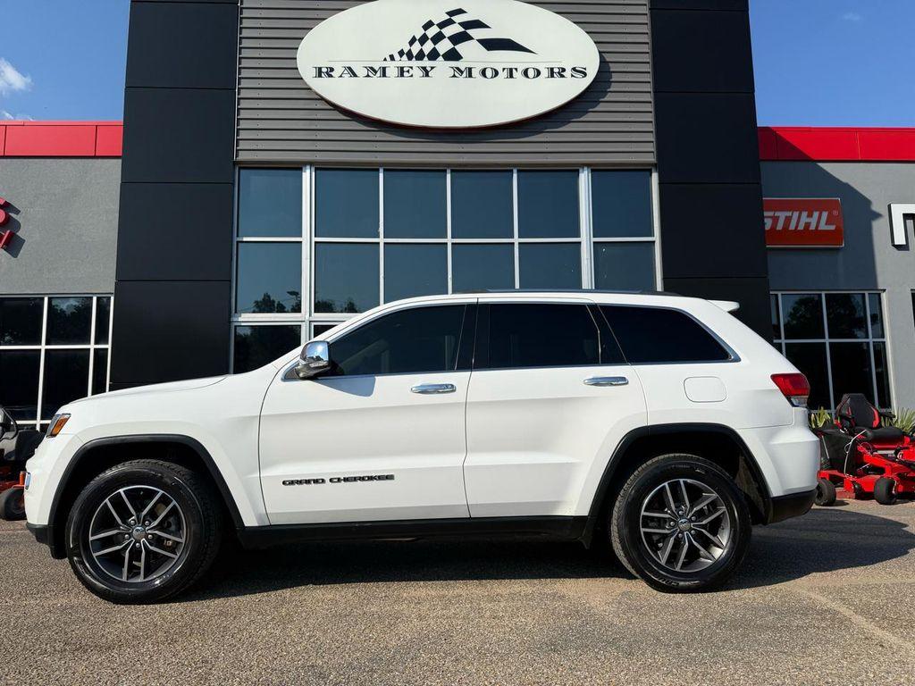 used 2017 Jeep Grand Cherokee car, priced at $10,900