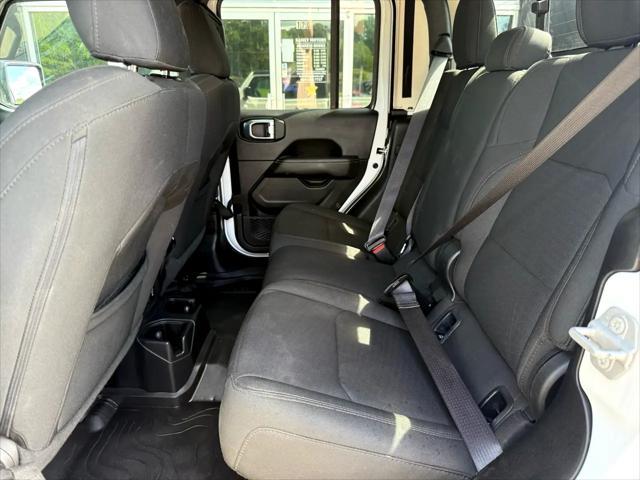 used 2023 Jeep Gladiator car, priced at $32,900