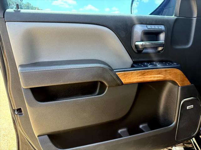 used 2018 Chevrolet Silverado 1500 car, priced at $33,900