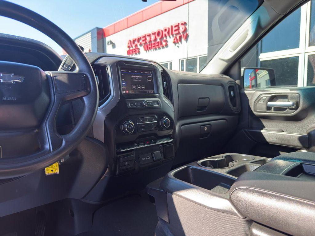 used 2021 Chevrolet Silverado 1500 car, priced at $33,900