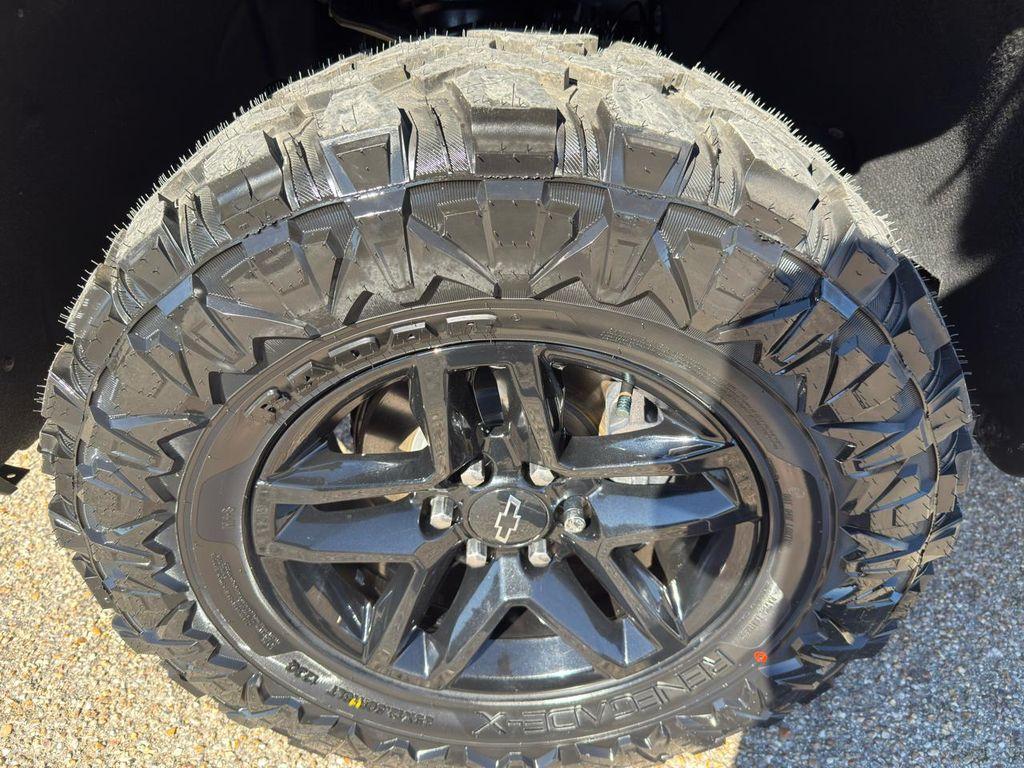 used 2021 Chevrolet Silverado 1500 car, priced at $33,900