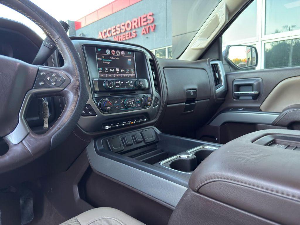 used 2017 Chevrolet Silverado 1500 car, priced at $27,900