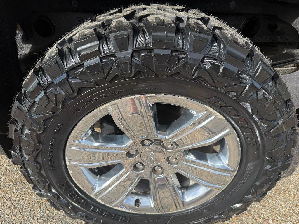 used 2017 GMC Sierra 1500 car, priced at $28,900