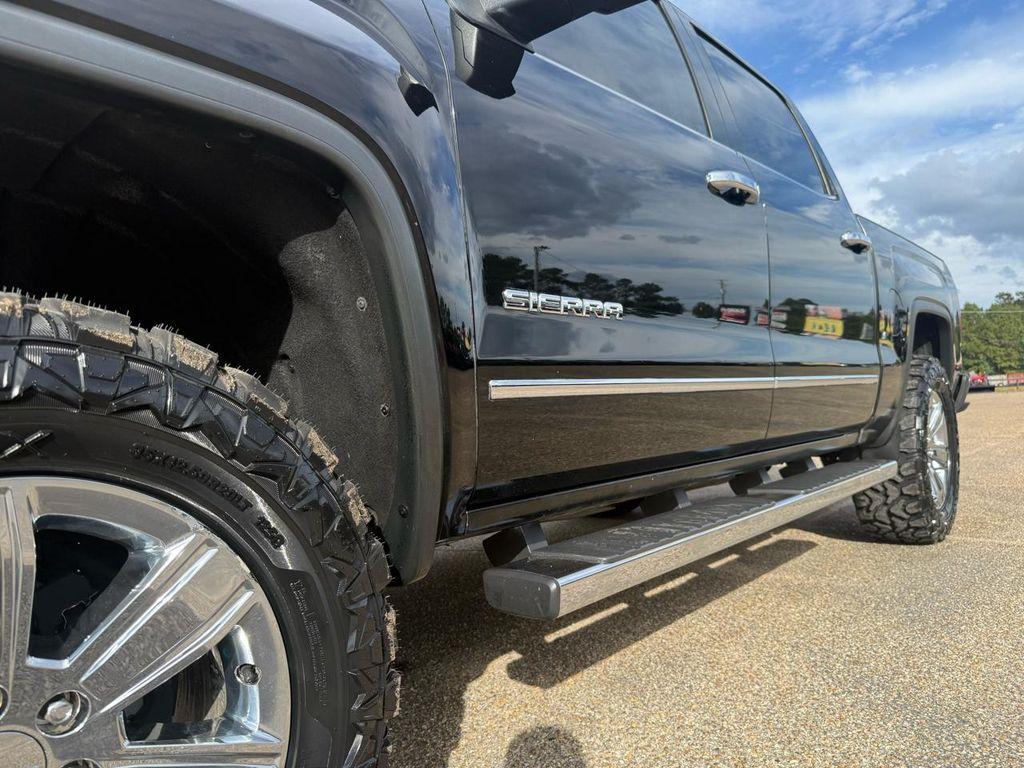 used 2017 GMC Sierra 1500 car, priced at $28,900