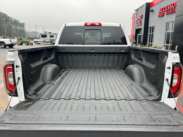 used 2018 GMC Sierra 1500 car, priced at $29,900