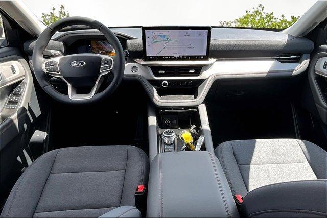 new 2025 Ford Explorer car, priced at $39,011