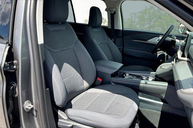 new 2025 Ford Explorer car, priced at $39,011
