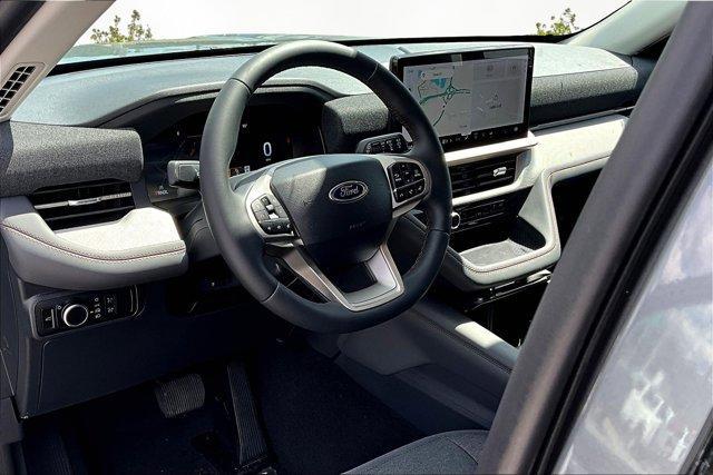 new 2025 Ford Explorer car, priced at $39,011