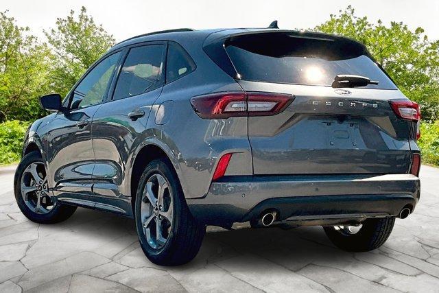 used 2023 Ford Escape car, priced at $21,422