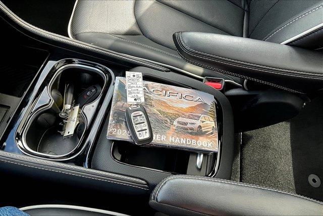 used 2025 Chrysler Pacifica car, priced at $38,082