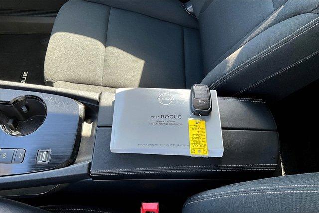 used 2023 Nissan Rogue car, priced at $23,900