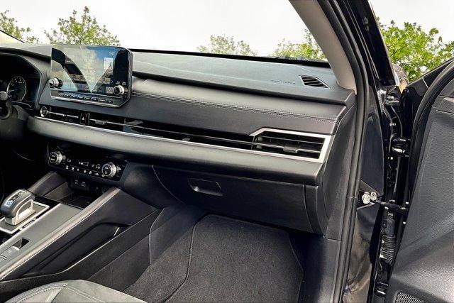 used 2024 Mitsubishi Outlander car, priced at $26,242