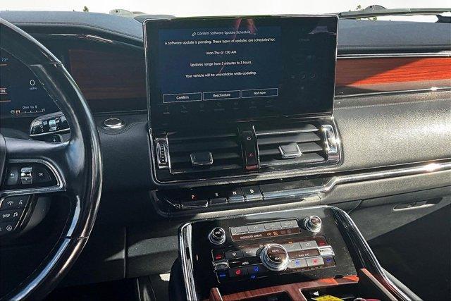 used 2022 Lincoln Navigator car, priced at $39,598