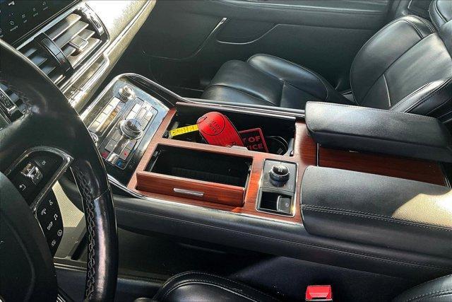 used 2022 Lincoln Navigator car, priced at $39,598