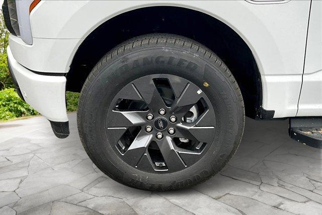 new 2025 Ford F-150 Lightning car, priced at $64,537