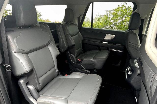 new 2025 Ford Expedition Max car, priced at $75,465