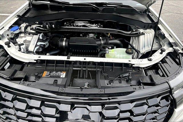 new 2025 Ford Explorer car, priced at $54,531