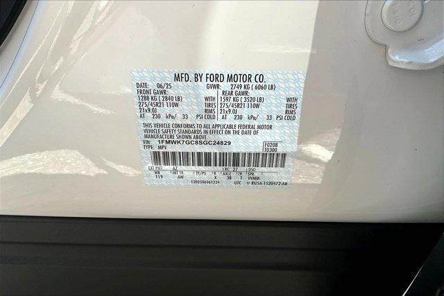 new 2025 Ford Explorer car, priced at $54,531