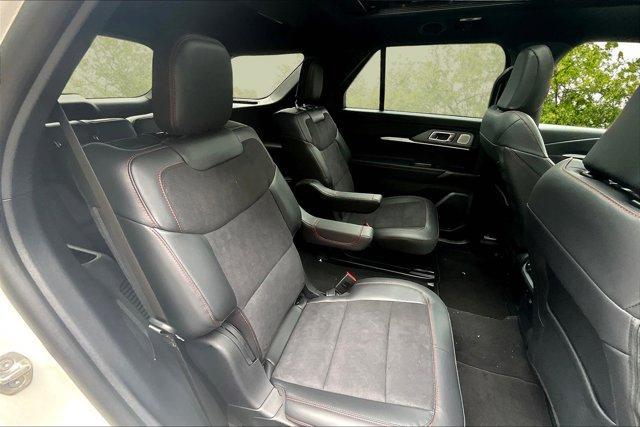 new 2025 Ford Explorer car, priced at $54,531