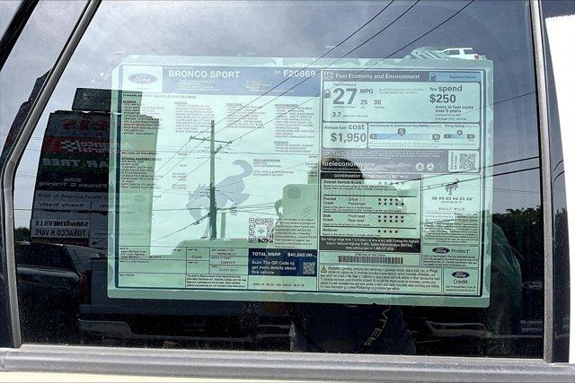 new 2025 Ford Bronco Sport car, priced at $34,924