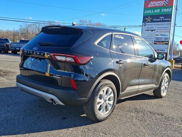 new 2025 Ford Escape car, priced at $27,208