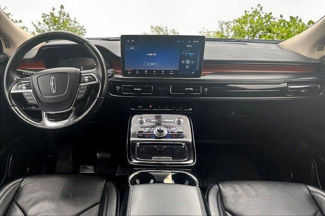 used 2022 Lincoln Nautilus car, priced at $31,492