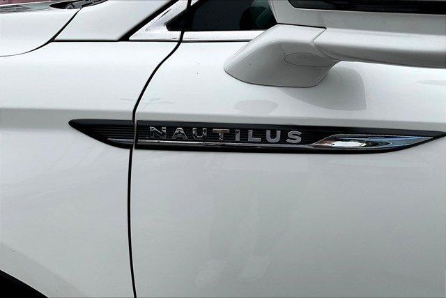 used 2022 Lincoln Nautilus car, priced at $31,492