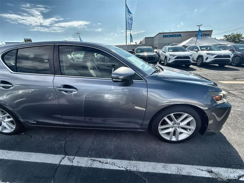 used 2015 Lexus CT 200h car, priced at $13,777