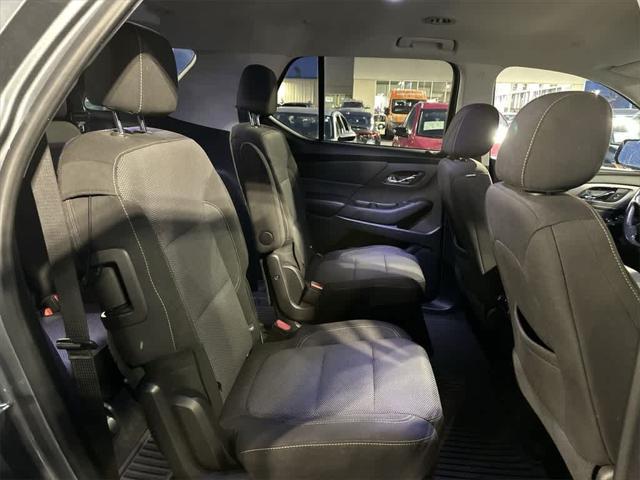 used 2019 Chevrolet Traverse car, priced at $17,563