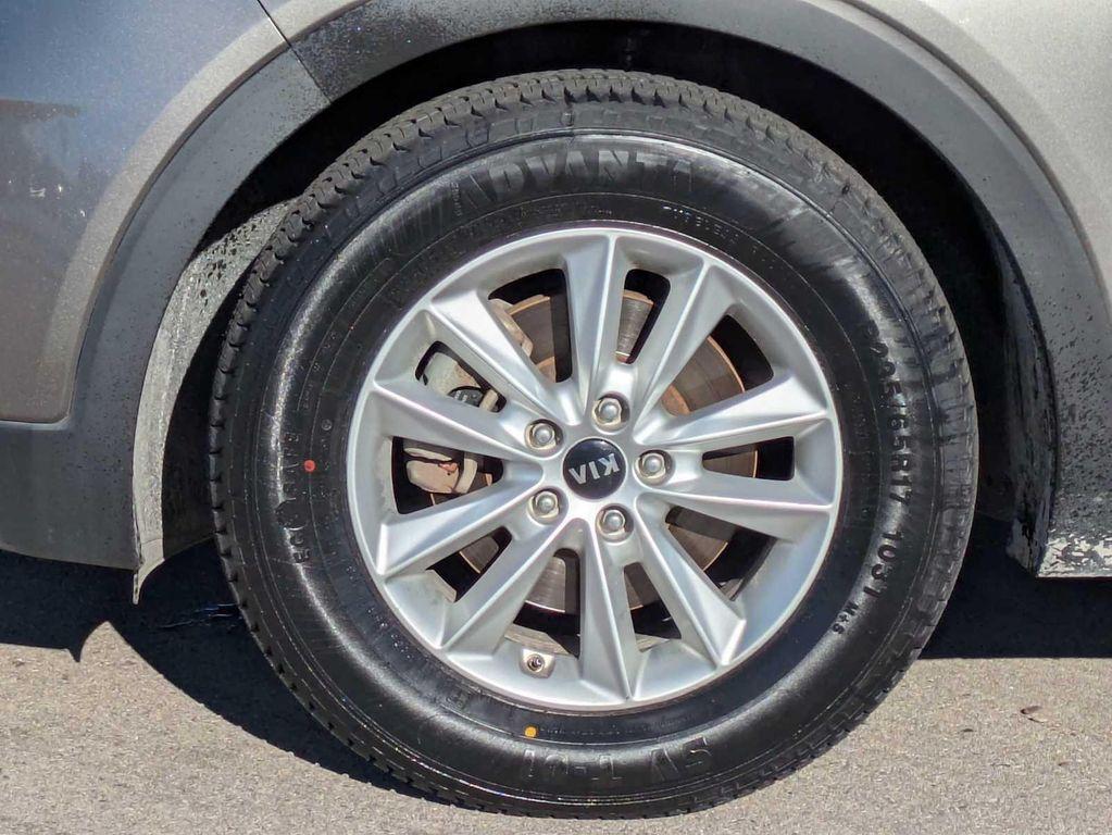 used 2019 Kia Sorento car, priced at $15,412