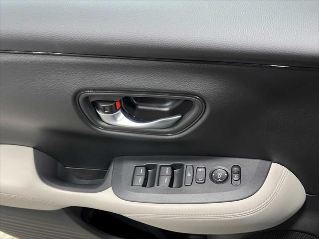 new 2025 Honda HR-V car, priced at $27,265