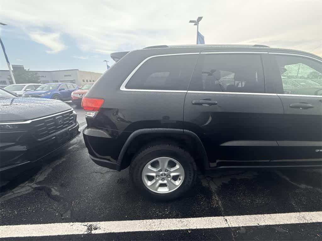 used 2016 Jeep Grand Cherokee car, priced at $17,998