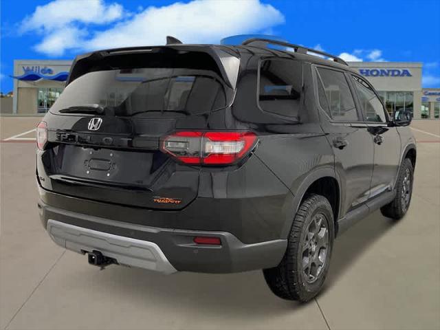 new 2025 Honda Pilot car, priced at $48,418