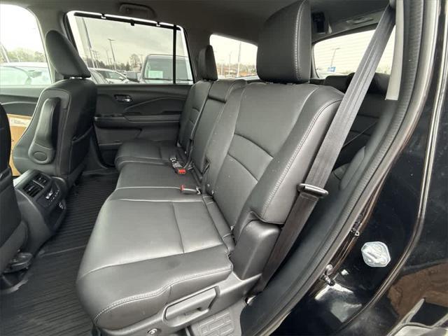 used 2022 Honda Pilot car, priced at $36,211