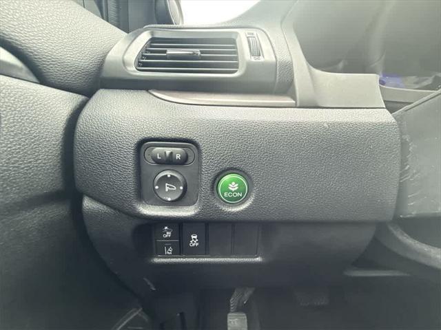 used 2022 Honda Pilot car, priced at $28,895