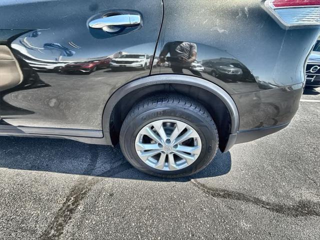 used 2015 Nissan Rogue car, priced at $11,931