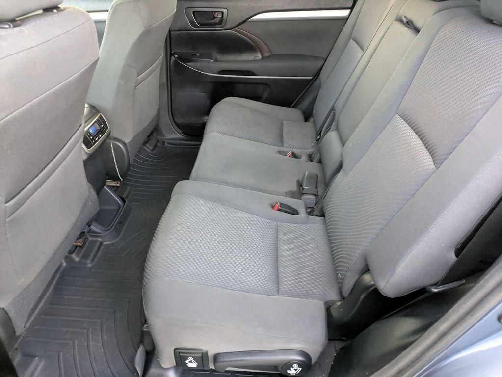 used 2015 Toyota Highlander car, priced at $15,719