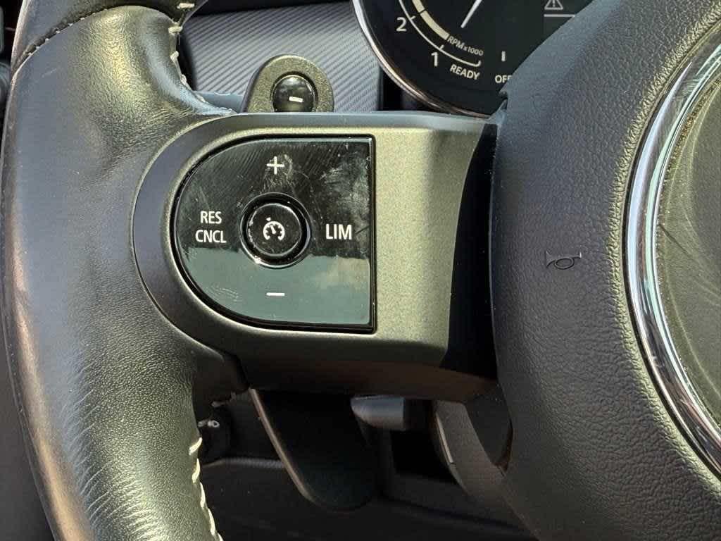 used 2022 MINI Hardtop car, priced at $23,601