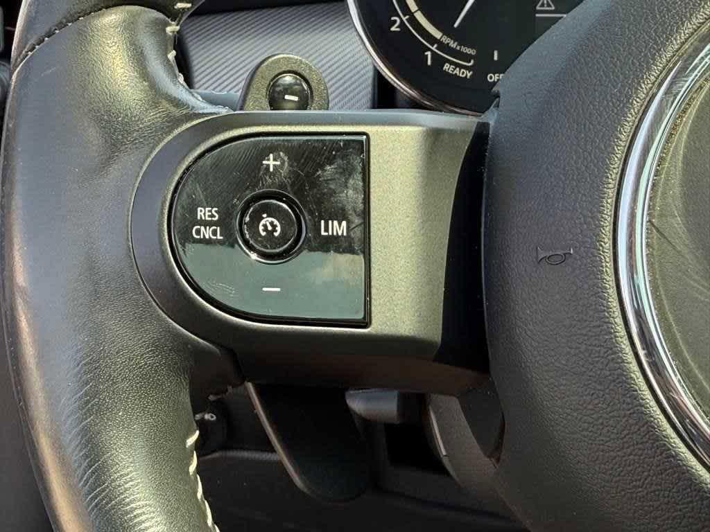 used 2022 MINI Hardtop car, priced at $23,550
