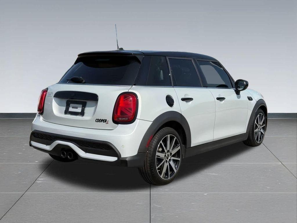 used 2022 MINI Hardtop car, priced at $23,550