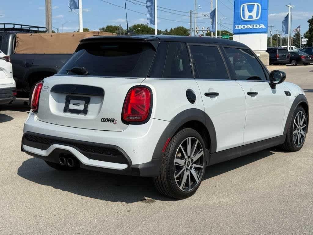 used 2022 MINI Hardtop car, priced at $23,601
