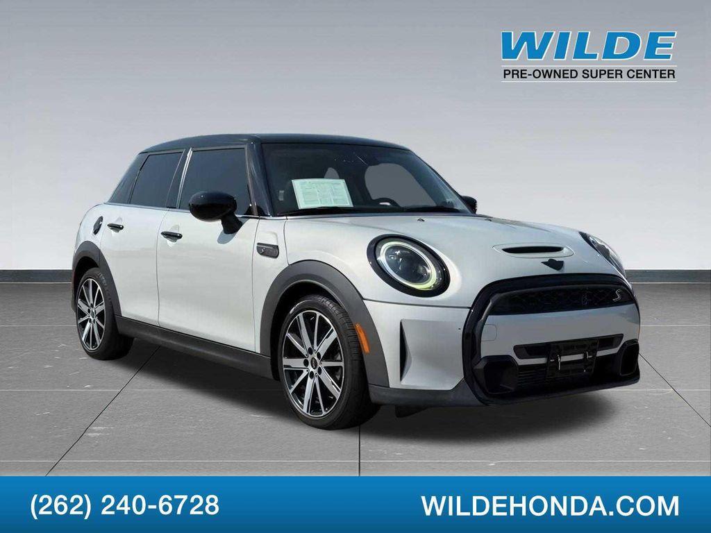 used 2022 MINI Hardtop car, priced at $23,550