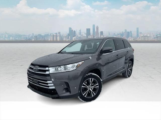 used 2019 Toyota Highlander car, priced at $25,439