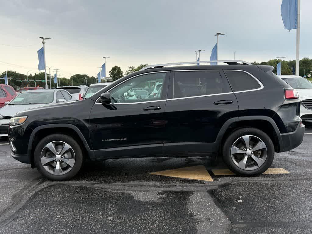 used 2019 Jeep Cherokee car, priced at $15,199