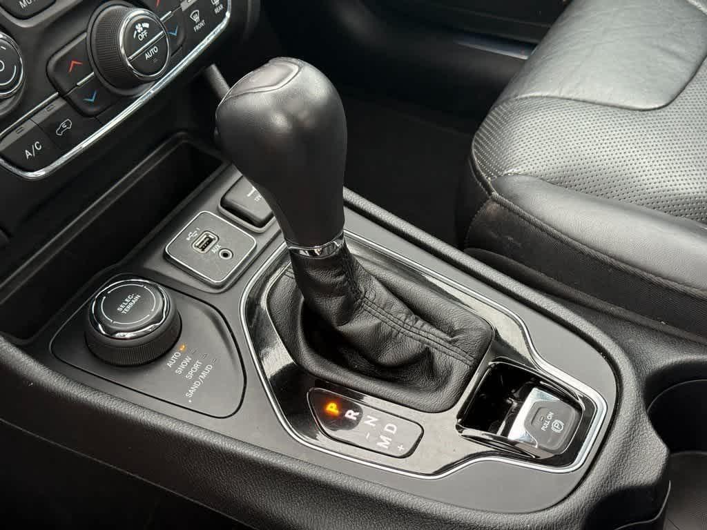 used 2019 Jeep Cherokee car, priced at $15,199