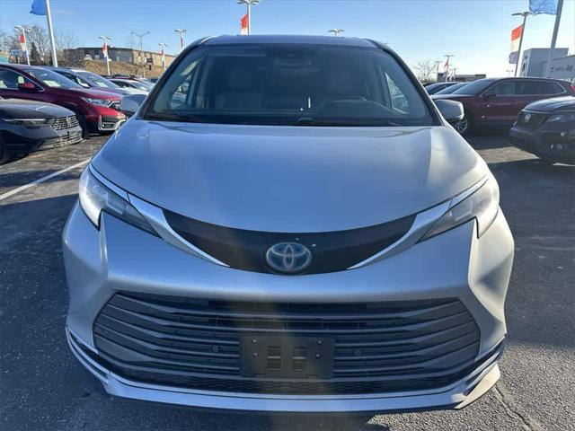 used 2021 Toyota Sienna car, priced at $34,777