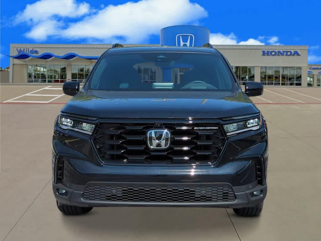 new 2025 Honda Pilot car, priced at $57,575